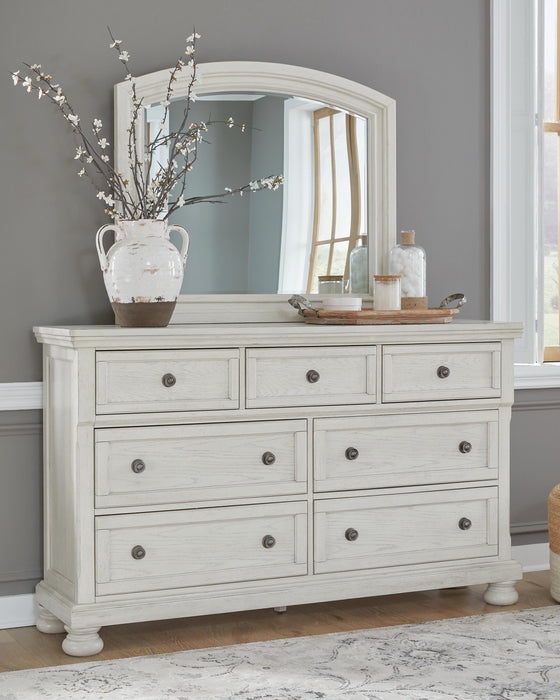Robbinsdale Antique White Robbinsdale Dresser and Mirror
