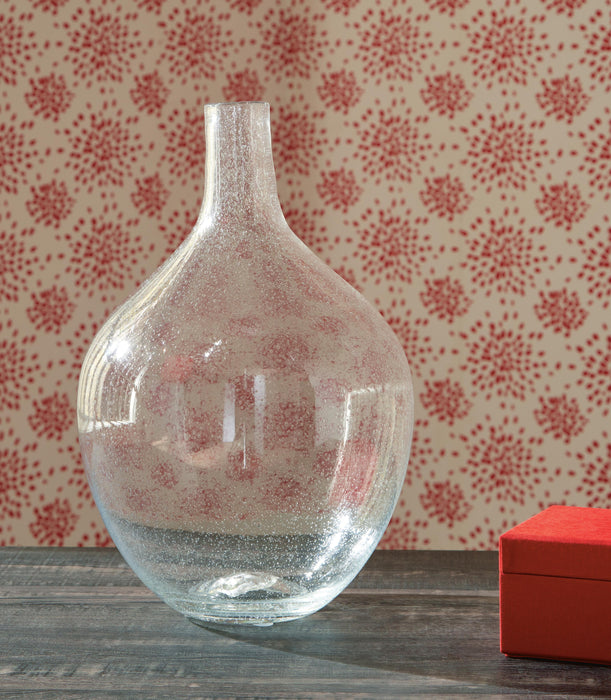 Kurthorne Clear Vase