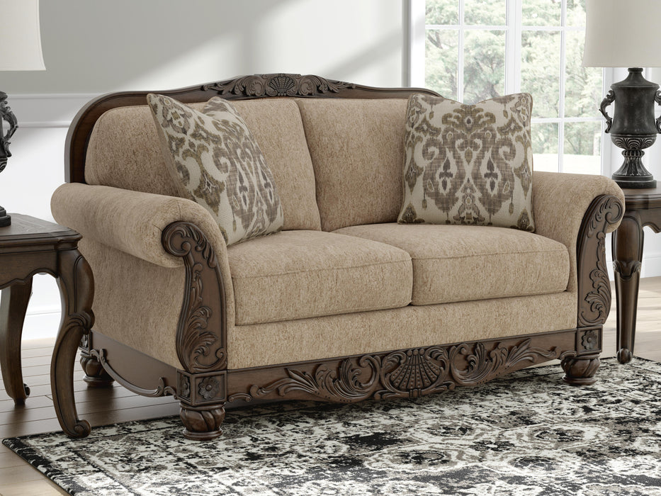 Stanmore Golden Loveseat