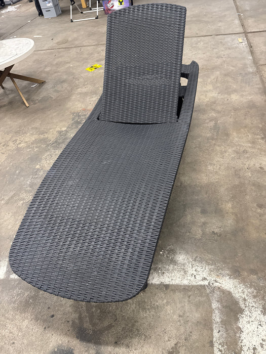 Member's Mark Padded Wicker Chaise Lounger - display_model