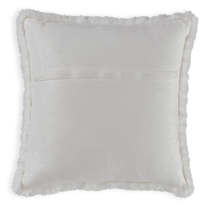 Signature Design White Pillow (4/CS)