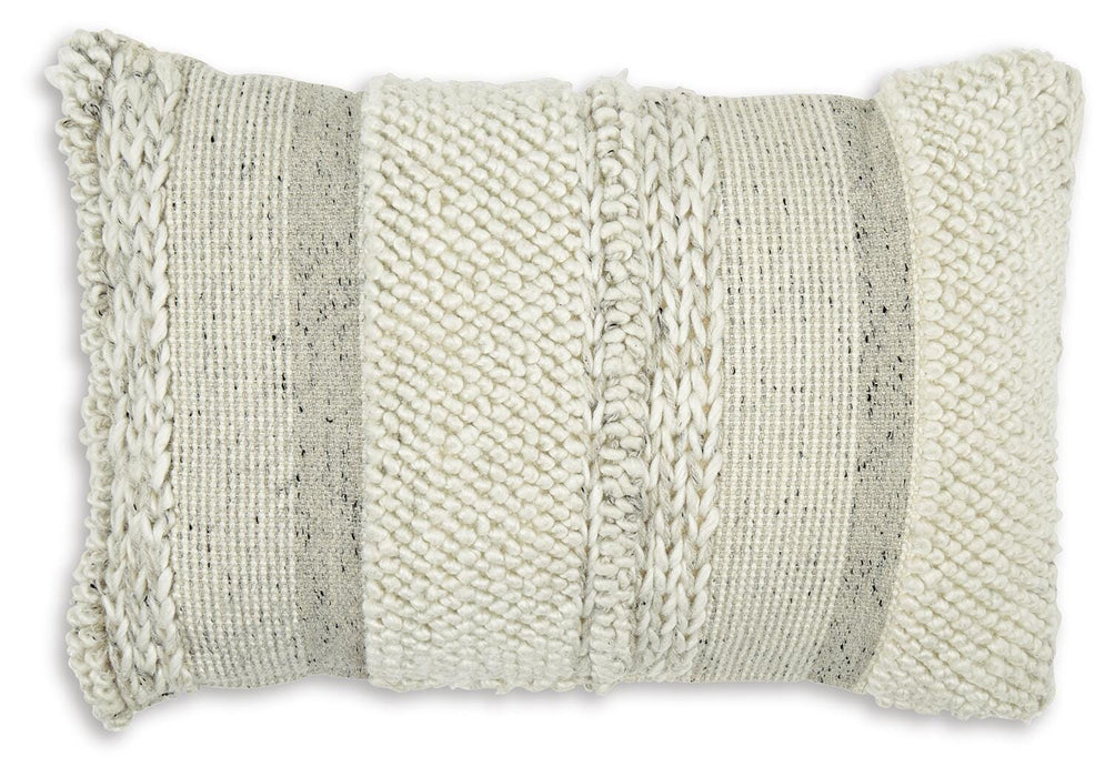 Signature Design Gray/White Pillow (4/CS)