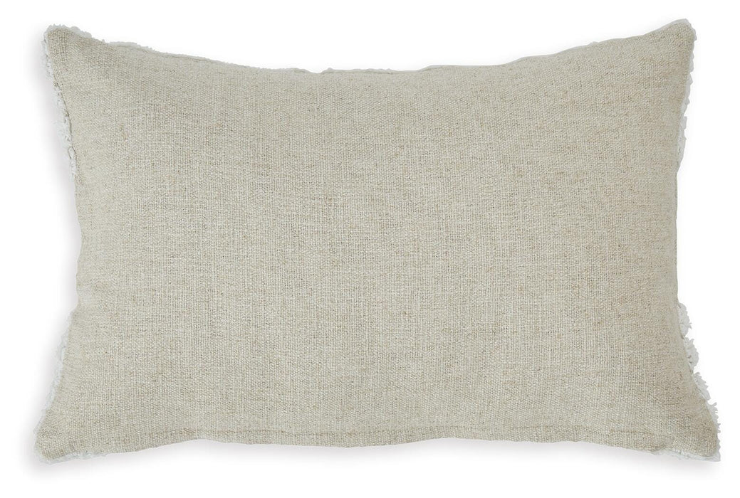 Signature Design White/Tan Pillow (4/CS)