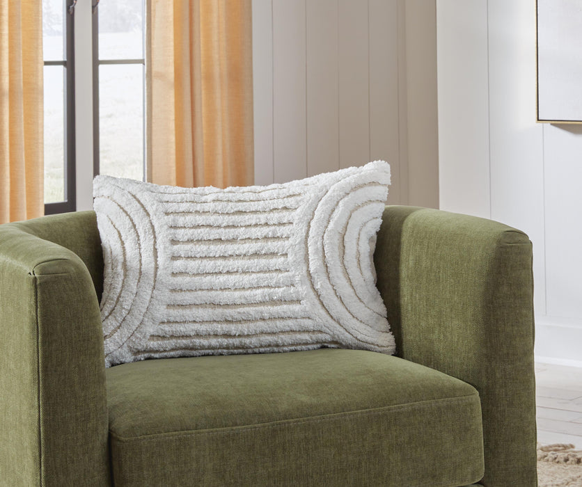Signature Design White/Tan Pillow (4/CS)