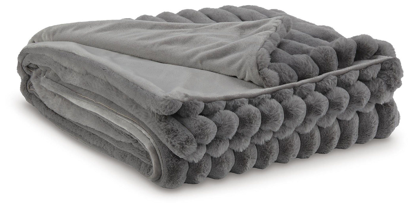 Signature Design Gray Throw (3/CS)