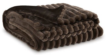 Signature Design Brown Throw (3/CS)