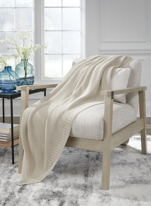 Signature Design Sand Throw (3/CS)
