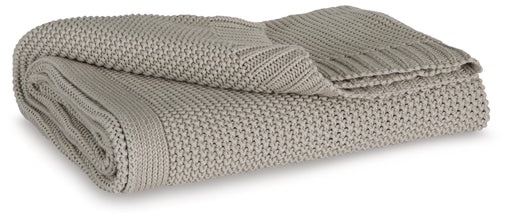 Signature Design Gray Throw (3/CS)