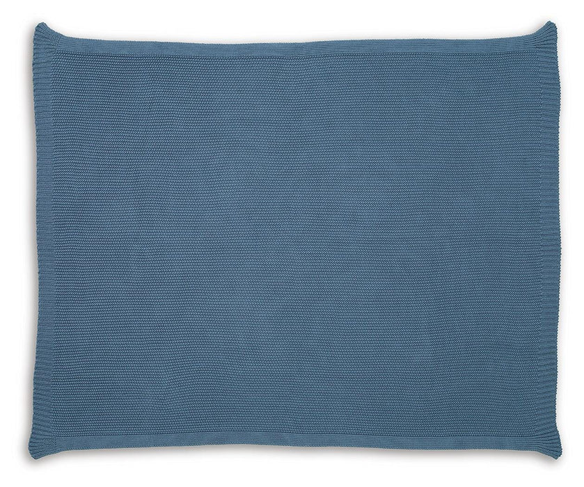 Signature Design Blue Throw (3/CS)