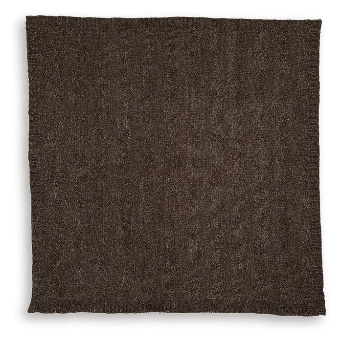 Signature Design Brown Throw (3/CS)