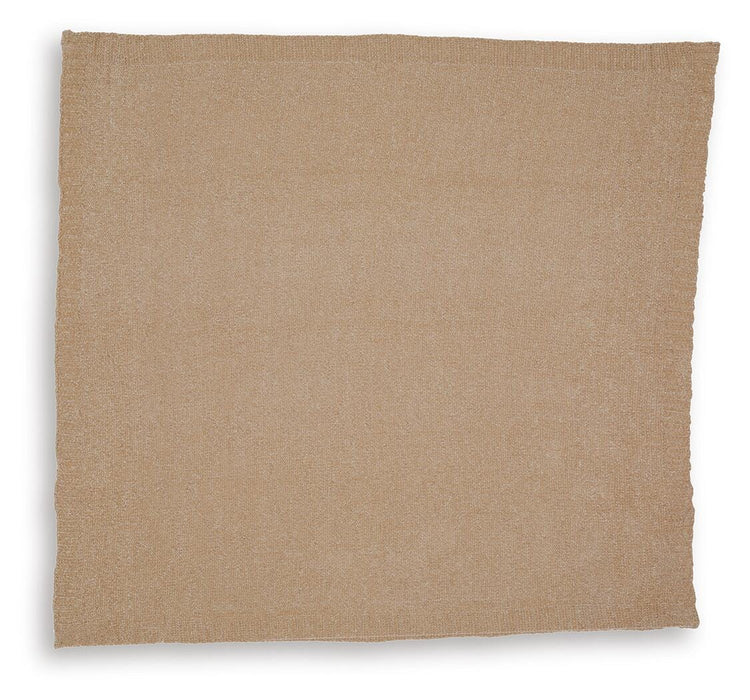 Signature Design Gold Throw (3/CS)