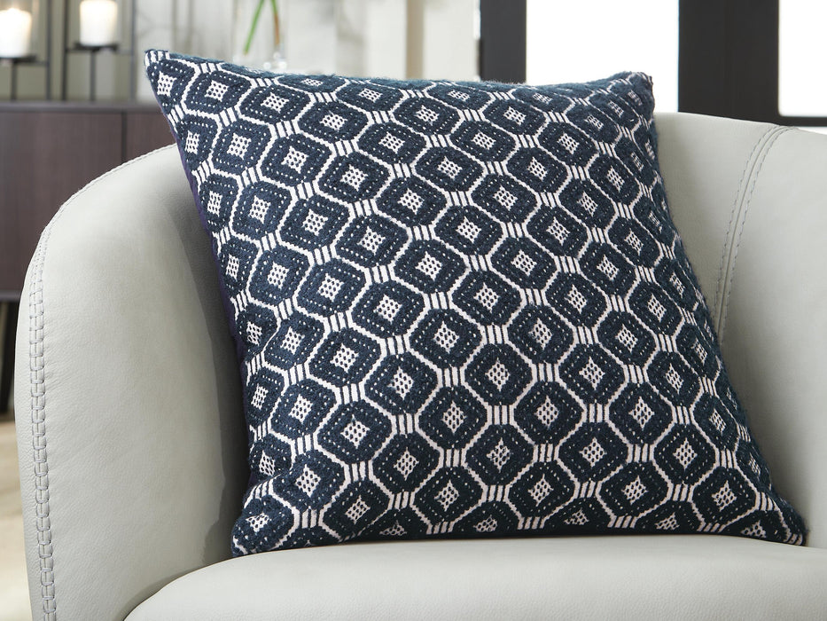 Signature Design Black/Ivory Pillow (4/CS)