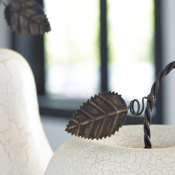 Signature Design Antique White Sculpture Set (2/CN)