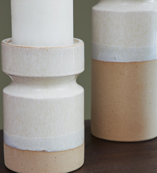 Signature Design Ivory/Brown I/O Candle Holder Set (3/CN)