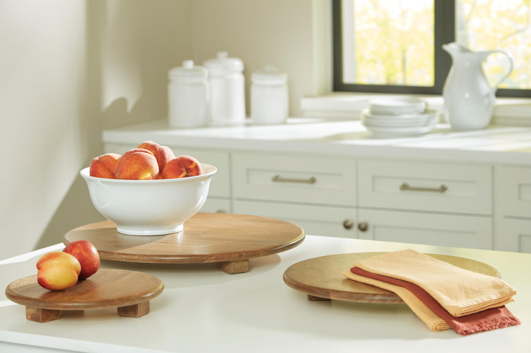 Signature Design Brown Tray Set (3/CN)