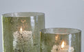 Signature Design Green Candle Holder Set (2/CN)