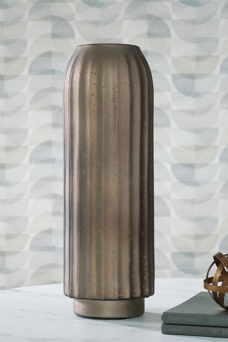 Signature Design Brown Vase