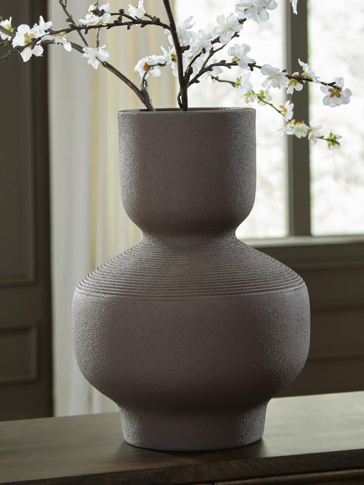 Signature Design Brown Vase