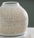 Signature Design White/Gold Finish Accessory Set (5/CN)