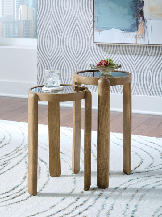 Signature Design Light Brown Accent Table Set (2/CN)