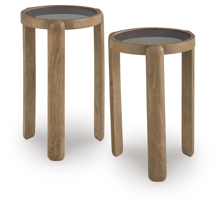 Signature Design Light Brown Accent Table Set (2/CN)