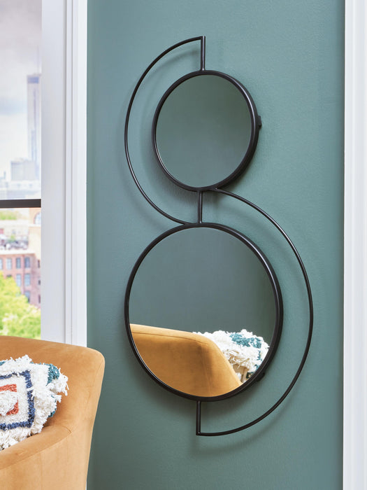 Accent Mirror