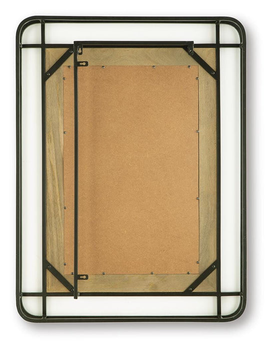 Accent Mirror