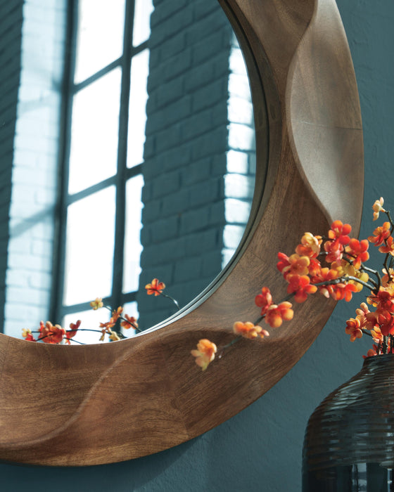 Accent Mirror