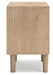 Signature Design Two-tone 4-Piece Bedroom Package
