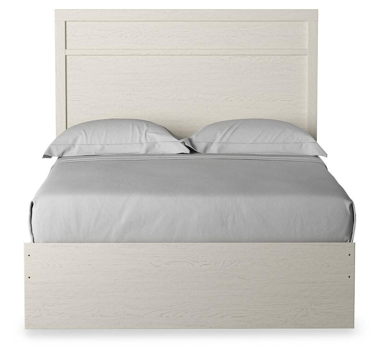 Signature Design White Full Panel Bed