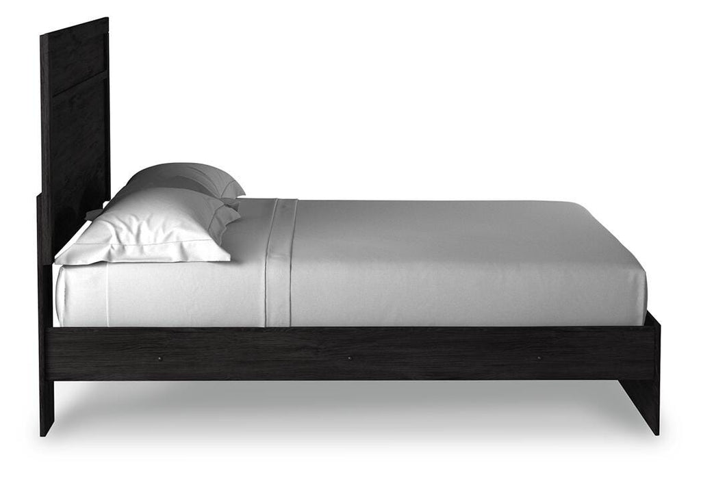 Signature Design Charcoal 7-Piece Bedroom Package
