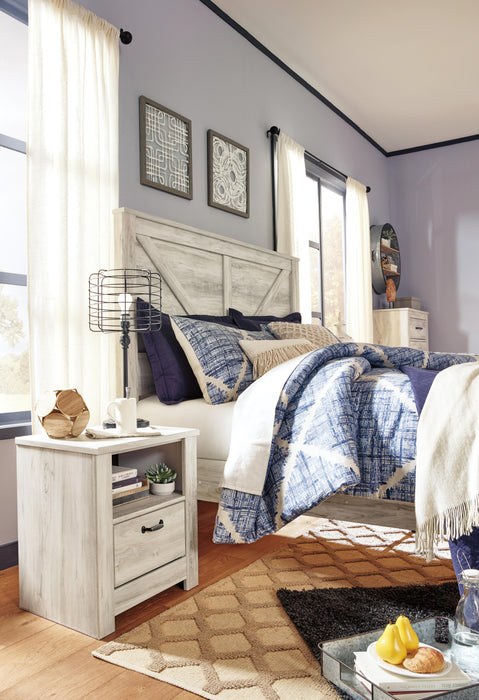 Signature Design Whitewash King Crossbuck Panel Bed