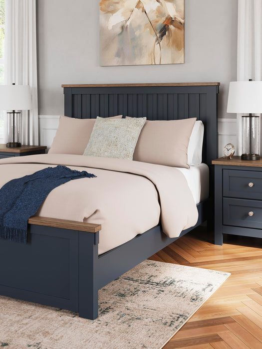 Signature Design Brown/Blue Queen Panel Bed