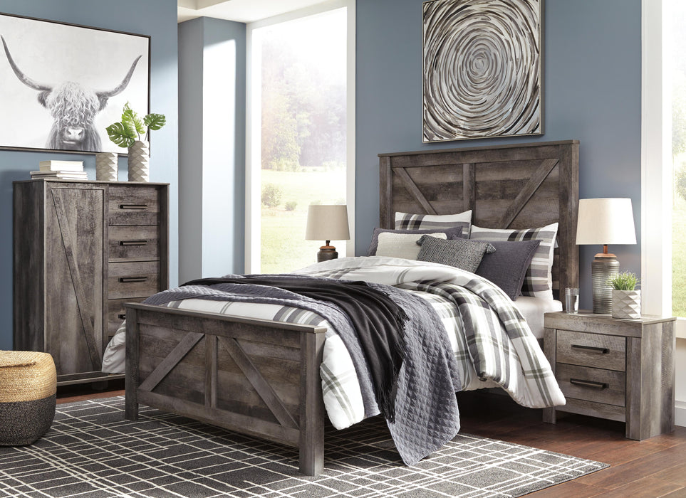 Signature Design Gray Queen Crossbuck Panel Bed