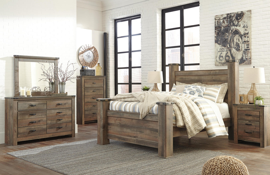Signature Design Brown Queen Poster Bed