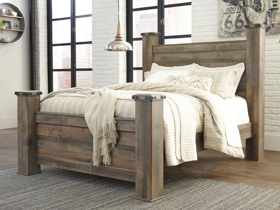 Signature Design Brown Queen Poster Bed