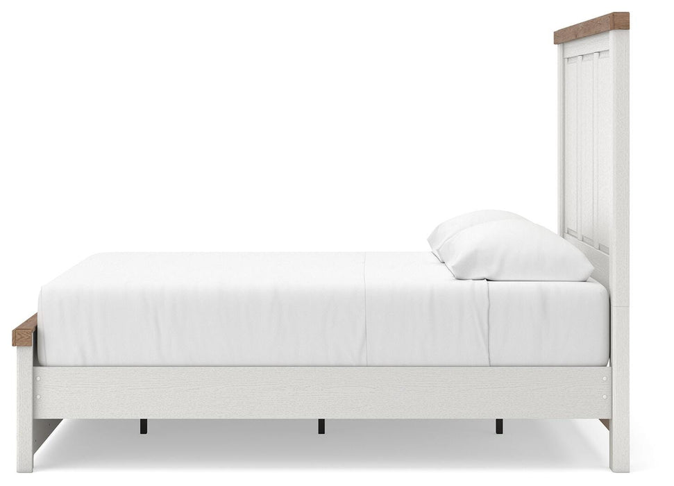 Benchcraft White/Brown Queen Panel Bed with Storage