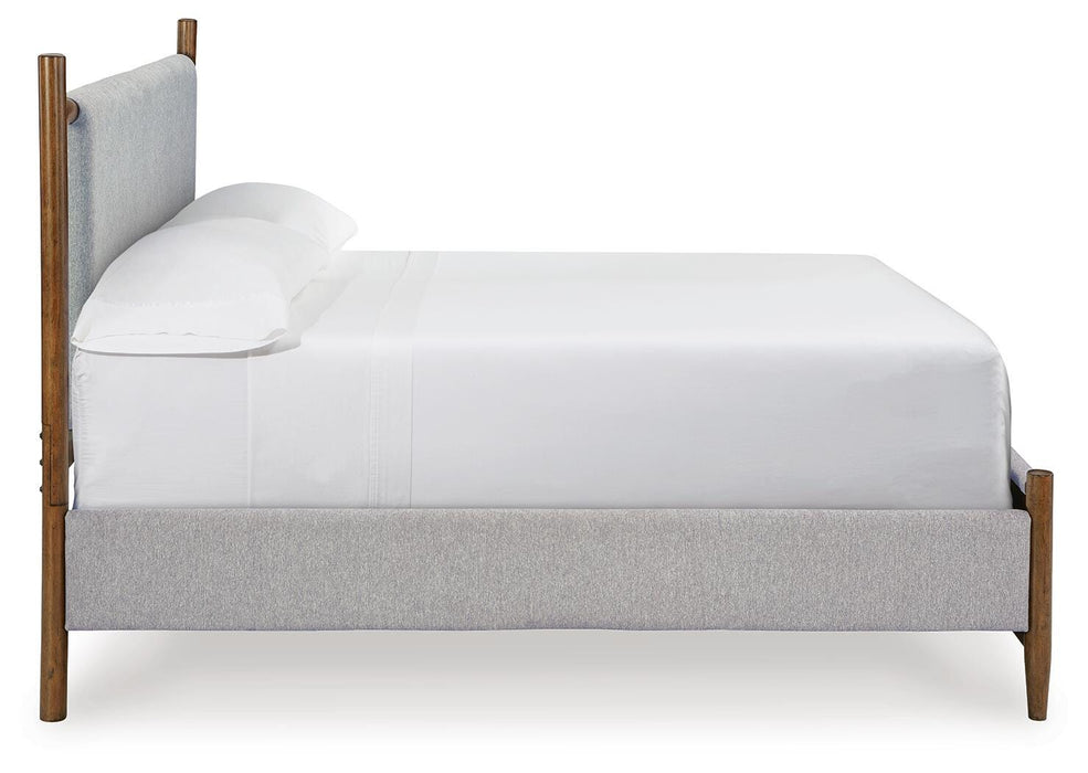Signature Design Brown King Upholstered Bed