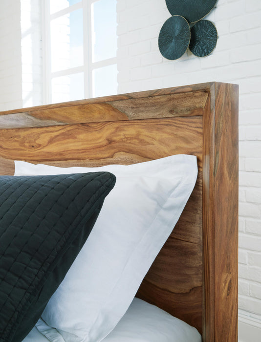 Signature Design Brown Queen Panel Bed