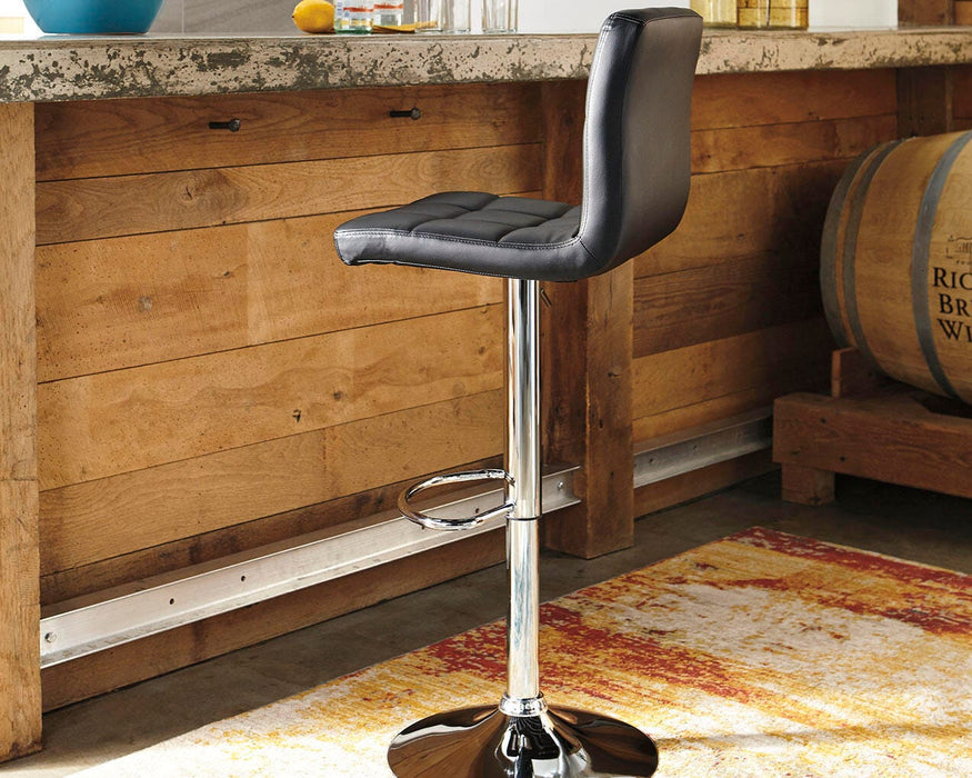 Signature Design Black/Chrome Finish Tall UPH Swivel Barstool(2/CN)