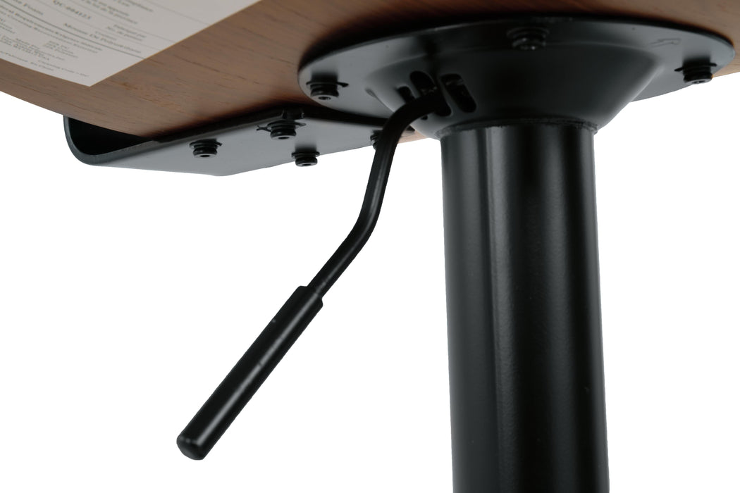 Signature Design Brown Tall UPH Swivel Barstool(1/CN)