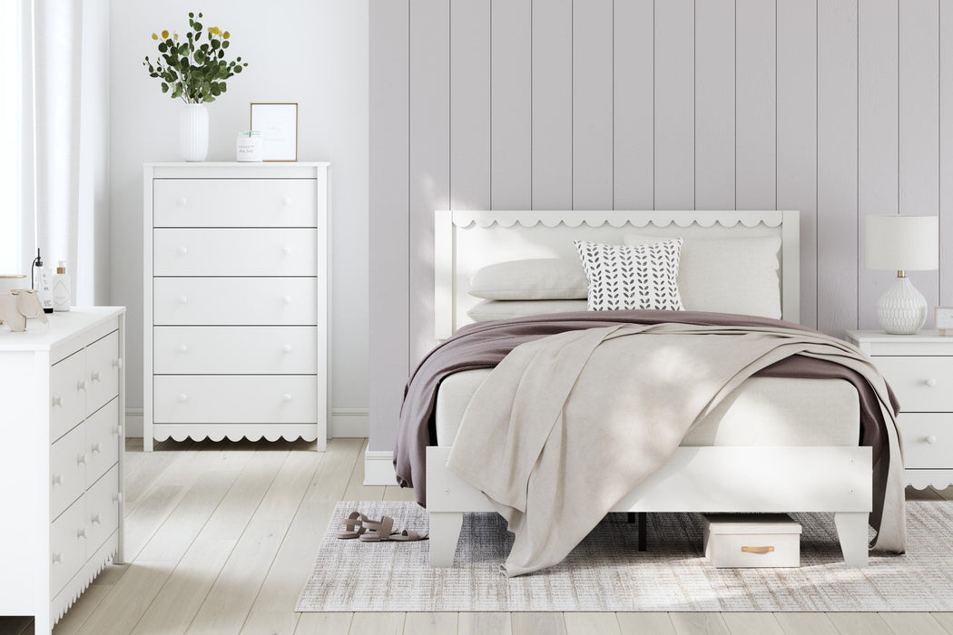 Signature Design White Full Panel Platform Bed