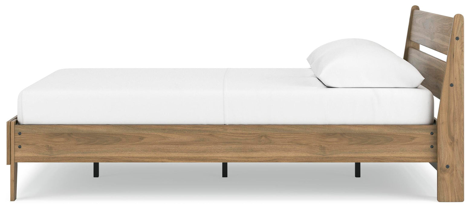 Signature Design Honey Queen Platform Panel Bed