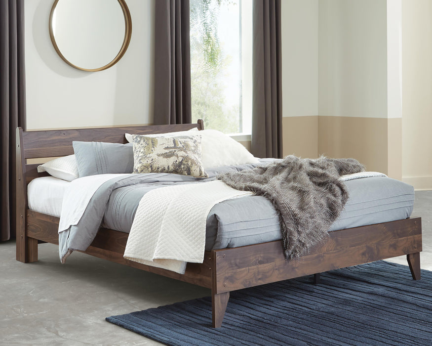 Signature Design Mocha Full Panel Platform Bed
