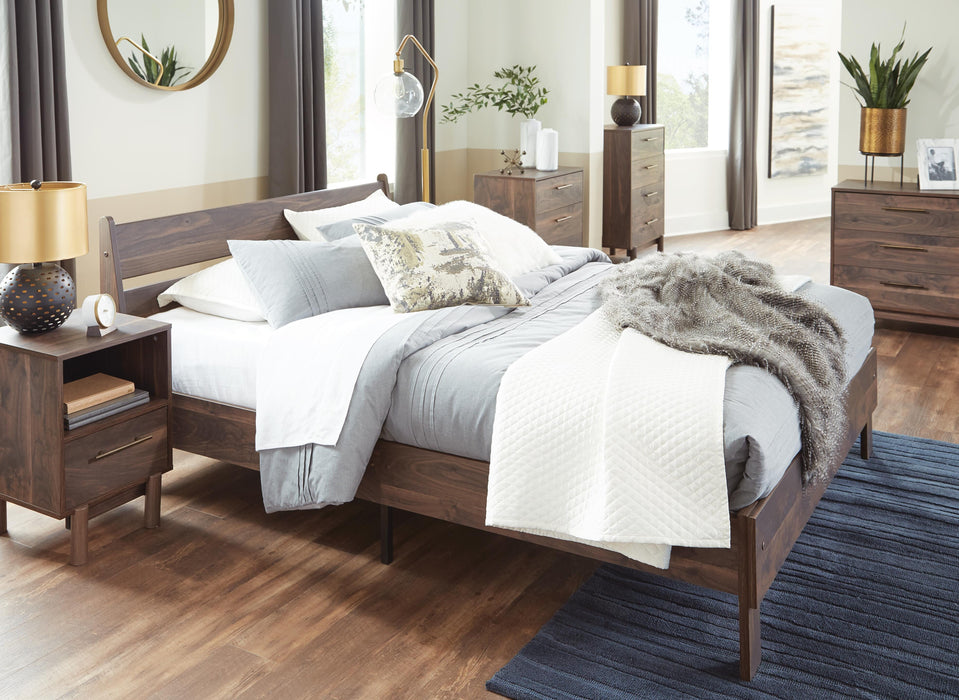 Signature Design Mocha Queen Panel Platform Bed