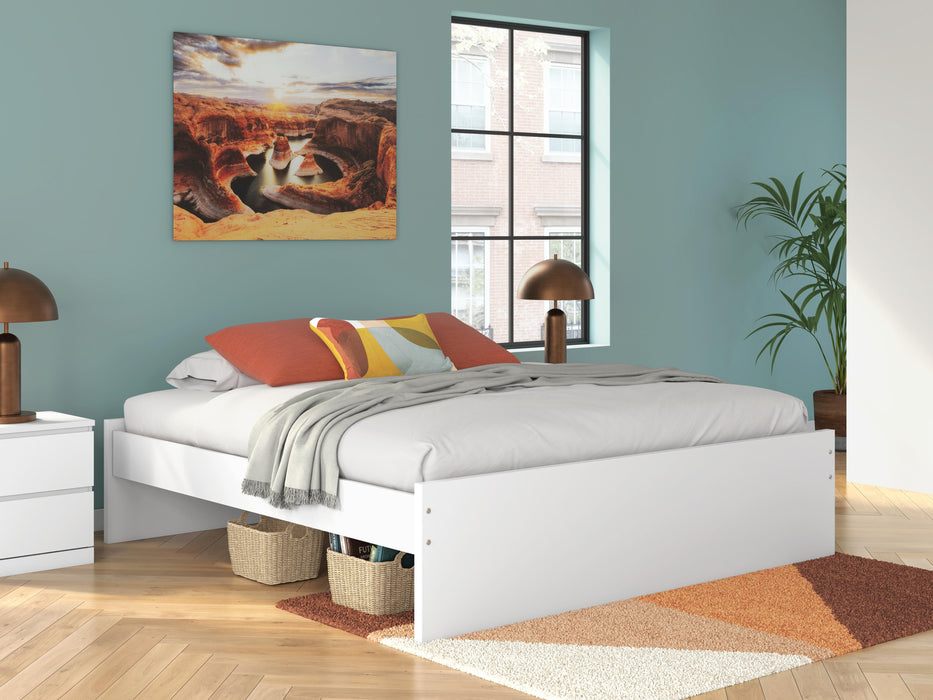 Signature Design White King Platform Bed