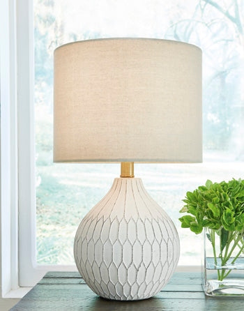Signature Design White Ceramic Table Lamp (1/CN)