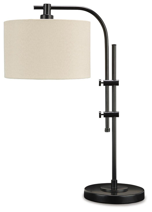 Signature Design Black Metal Accent Lamp (1/CN)