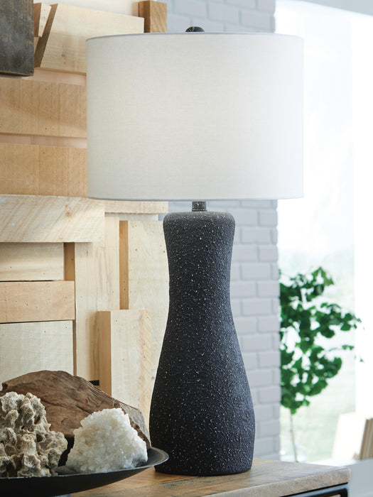 Signature Design Black Metal Table Lamp (1/CN)