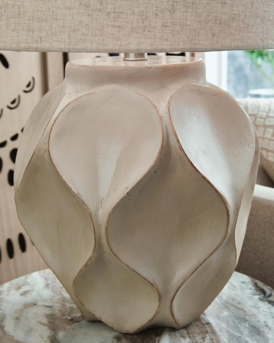 Signature Design Distressed Cream Paper Table Lamp (1/CN)